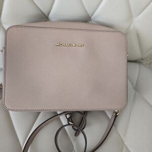 Michael Kors crossbody bag